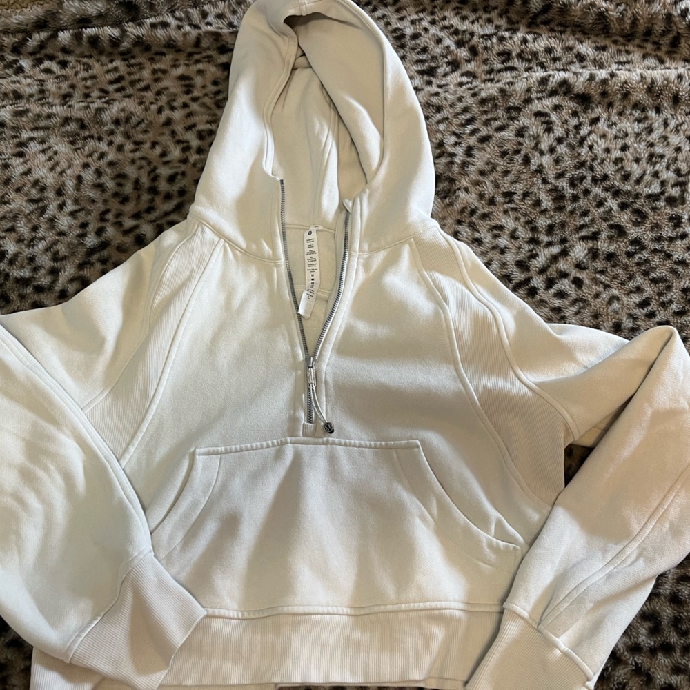 Lululemon Athletica Tan Cropped Boxy Hoodie Sweatshirt